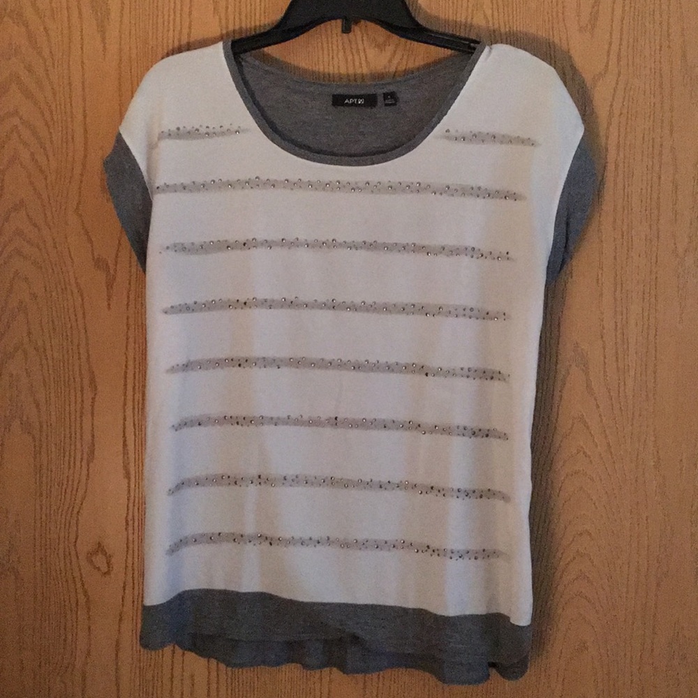 Short sleeve blouse